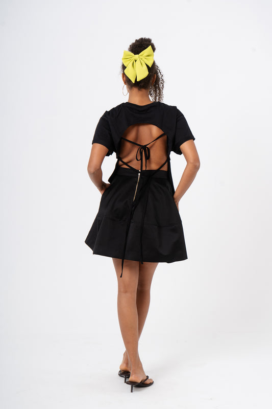 Box Cut Backless T-Shirt